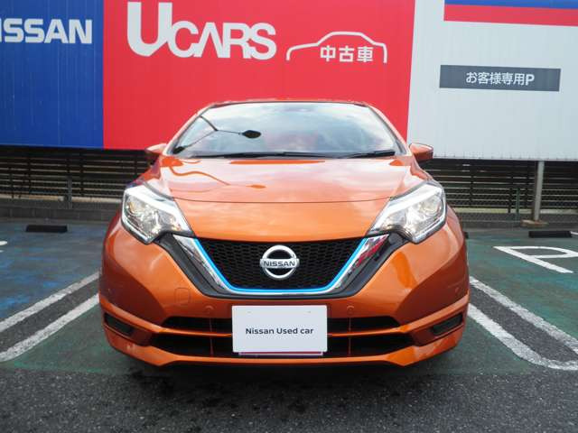 中古車 日産 ノート 1 2 E Power X の中古車詳細 9 000km オレンジ 千葉県 148 5万円 中古車情報 中古車検索 なら 車選びドットコム 車選び Com