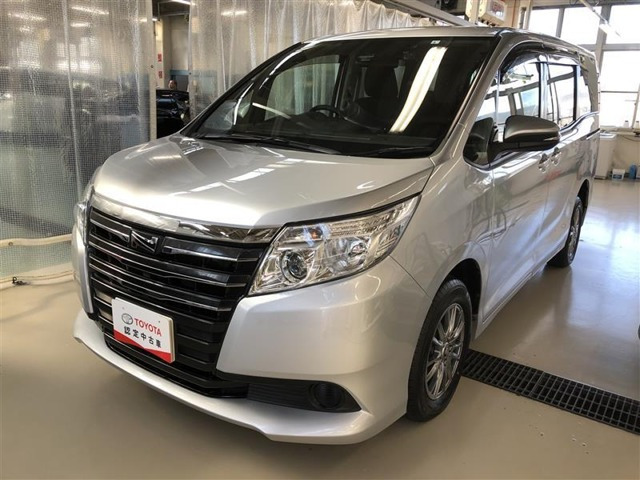 中古車 トヨタ ノア 2 0 X の中古車詳細 63 000km シルバーメタリック 宮城県 1万円 中古車情報 中古車検索なら 車 選びドットコム 車選び Com