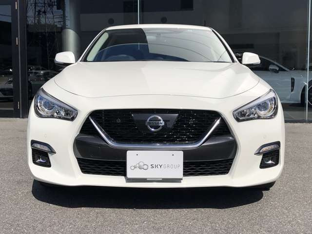 中古車 日産 スカイライン 3 5 ハイブリッド Gt タイプsp 4wd の中古車詳細 5 000km ホワイト 新潟県 458万円 中古車情報 中古車検索なら 車選びドットコム 車選び Com
