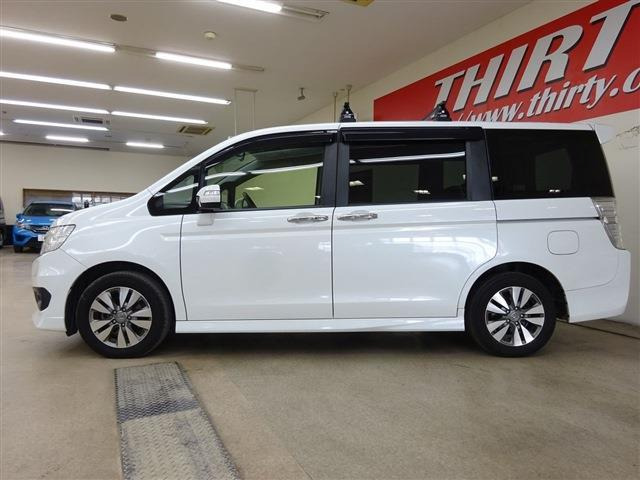 中古車 ホンダ ステップワゴン 2 0 スパーダ S 4wd の中古車詳細 77 000km ホワイトパール 長野県 130万円 中古 車情報 中古車検索なら 車選びドットコム 車選び Com