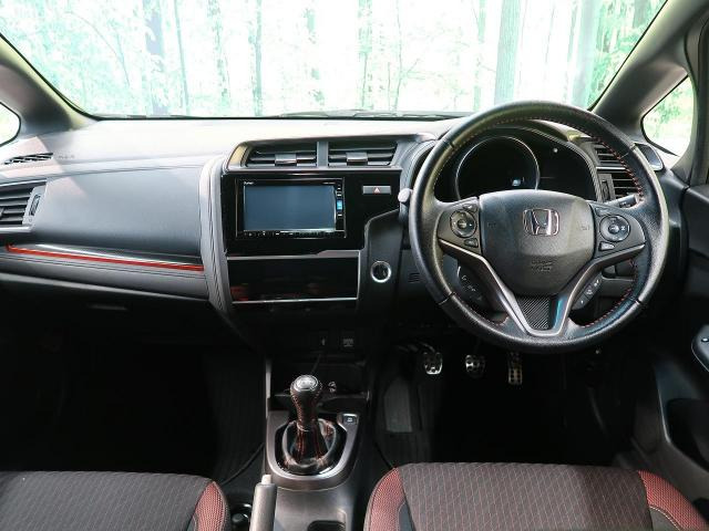 中古車 ホンダ フィット 1 5 Rs ホンダセンシング の中古車詳細 29 964km プレミアムイエロー パール 栃木県 159 9万円 中古車情報 中古車検索なら 車選びドットコム 車選び Com