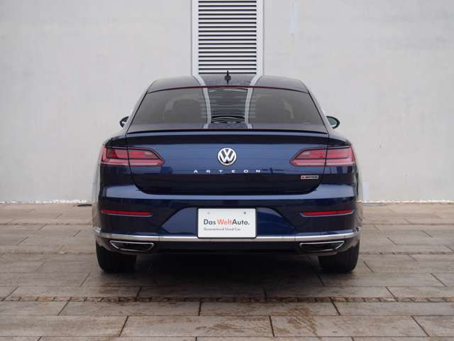 中古車 フォルクスワーゲン アルテオン Rライン 4モーション アドバンス 4wd の中古車詳細 15 000km ダークブルー 広島県 398万円 中古車情報 中古車検索なら 車選びドットコム 車選び Com