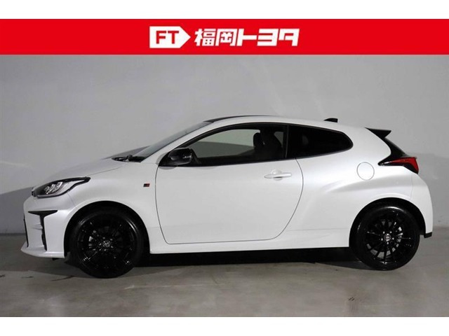 中古車 トヨタ Grヤリス 1 5 Rs の中古車詳細 701km パールメタリック 福岡県 269万円 中古車情報 中古車検索なら 車 選びドットコム 車選び Com