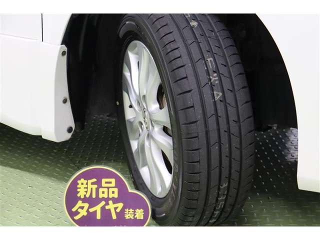 中古車 トヨタ ヴォクシー 2 0 Zs の中古車詳細 90 000km パールメタリック 京都府 84 7万円 中古車情報 中古車検索なら 車選びドットコム 車選び Com