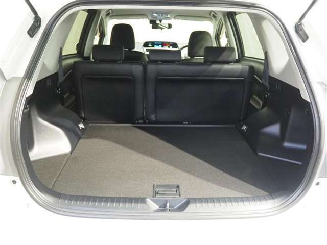 中古車 トヨタ プリウスa 1 8 G の中古車詳細 44 000km パールメタリック 東京都 146 5万円 中古車情報 中古車検索なら 車選びドットコム 車選び Com