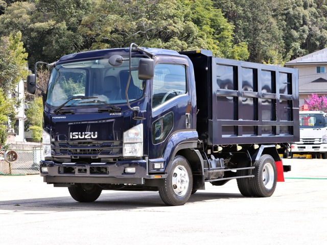 中古車 いすゞ フォワード ダンプ 4t 深ダンプ ベッドレス の中古車詳細 108 000km ダークブルー 長崎県 価格応談 中古車 情報 中古車検索なら 車選びドットコム 車選び Com