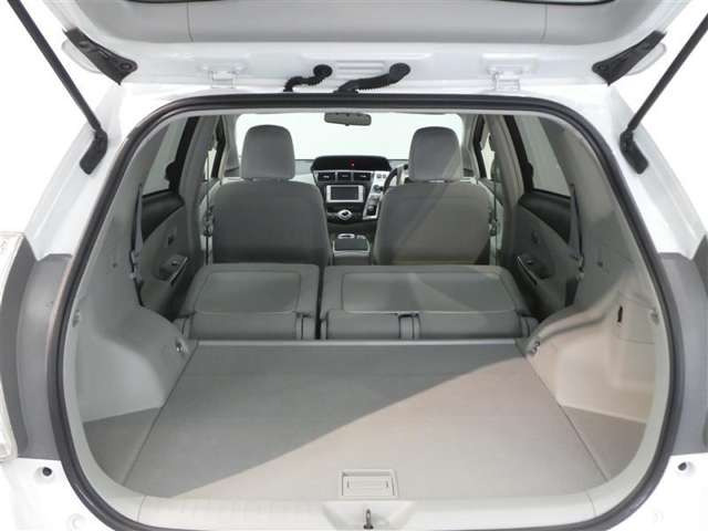 中古車 トヨタ プリウスa 1 8 G の中古車詳細 30 000km パールメタリック 岐阜県 122万円 中古車情報 中古車検索なら 車選びドットコム 車選び Com