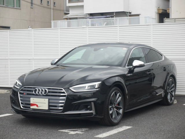 中古車 アウディ S5スポーツバック 3 0 4wd の中古車詳細 5 000km ブラックメタリック 東京都 690万円 中古車情報 中古車検索なら 車選びドットコム 車選び Com