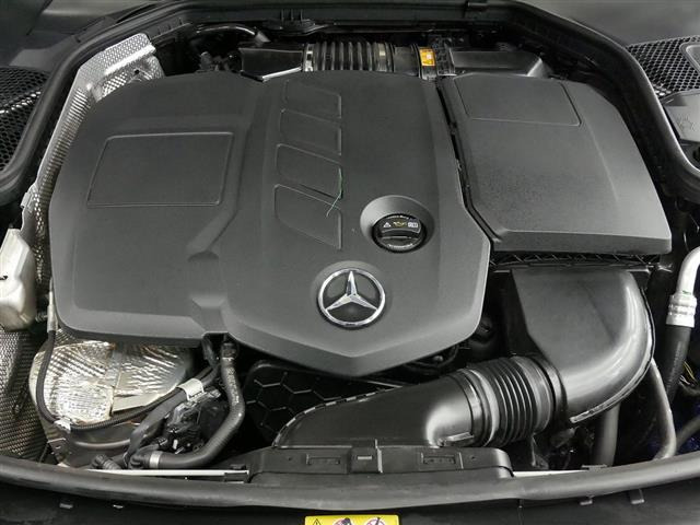 中古車 メルセデス ベンツ C2d ローレウス エディション ディーゼル ディーゼルターボ の中古車詳細 15 000km ブルー 神奈川県 415万円 中古車情報 中古車検索なら 車選びドットコム 車選び Com