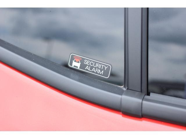 中古車 ダイハツ ロッキー 1 0 プレミアム の中古車詳細 3 000km レッドブラックツートン 滋賀県 199 8万円 中古車 情報 中古車検索なら 車選びドットコム 車選び Com