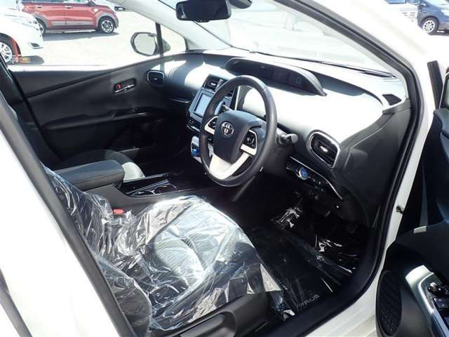 中古車 トヨタ プリウス 1 8 A の中古車詳細 47 000km パールメタリック 長崎県 193万円 中古車情報 中古車検索なら 車選びドットコム 車選び Com