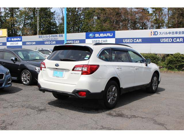 中古車 スバル レガシィアウトバック 2 5 エックスアドバンス 4wd の中古車詳細 30 000km ホワイトパール 東京都 2万円 中古車情報 中古車検索なら 車選びドットコム 車選び Com