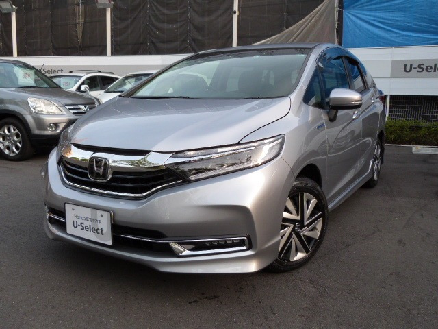 中古車 ホンダ シャトル 1 5 ハイブリッド X ホンダセンシング の中古車詳細 10 000km シルバーメタリック 東京都 5万円 中古車情報 中古車検索なら 車選びドットコム 車選び Com