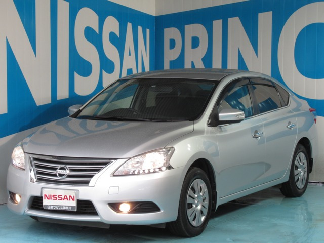 中古車 日産 シルフィ 1 8 X 助手席回転シート の中古車詳細 57 000km シルバー 神奈川県 43 8万円 中古車情報 中古車 検索なら 車選びドットコム 車選び Com