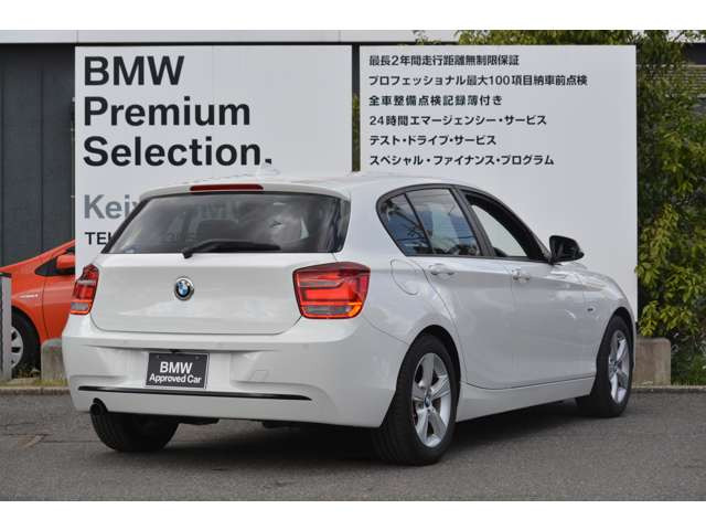 中古車 Bmw 116i スポーツ の中古車詳細 17 000km ホワイト 千葉県 149 9万円 中古車情報 中古車検索なら 車 選びドットコム 車選び Com