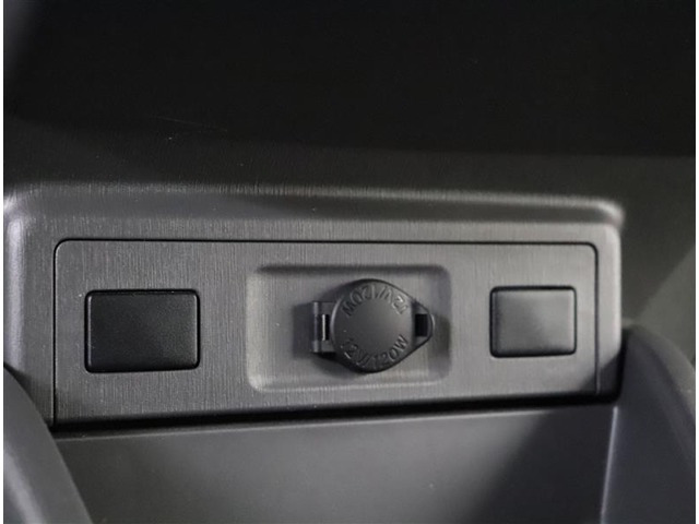 中古車 トヨタ プリウスa 1 8 S の中古車詳細 70 000km ブラック 大阪府 万円 中古車情報 中古車検索なら 車選びドットコム 車選び Com