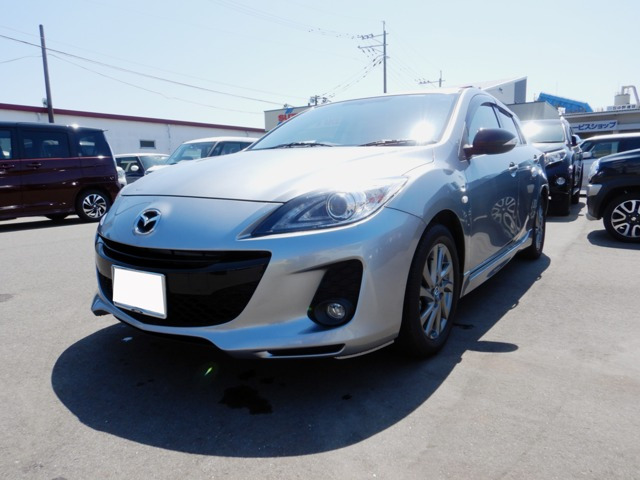 中古車 マツダ アクセラスポーツ 1 5 15s スポーツエディション の中古車詳細 34 000km シルバー 佐賀県 75万円 中古車 情報 中古車検索なら 車選びドットコム 車選び Com