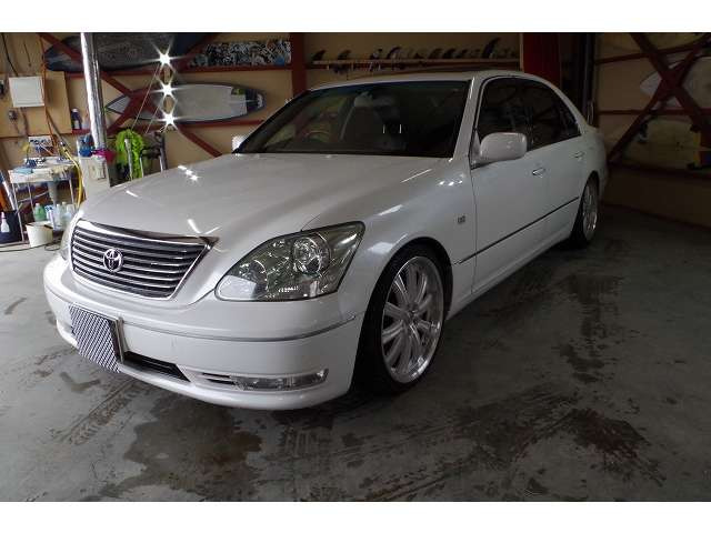 中古車 トヨタ セルシオ 4 3 Er仕様 最終型 車高調 サンルーフ 黒革シート の中古車詳細 134 000km パールホワイト 北海道 65万円 中古車情報 中古車検索なら 車選びドットコム 車選び Com