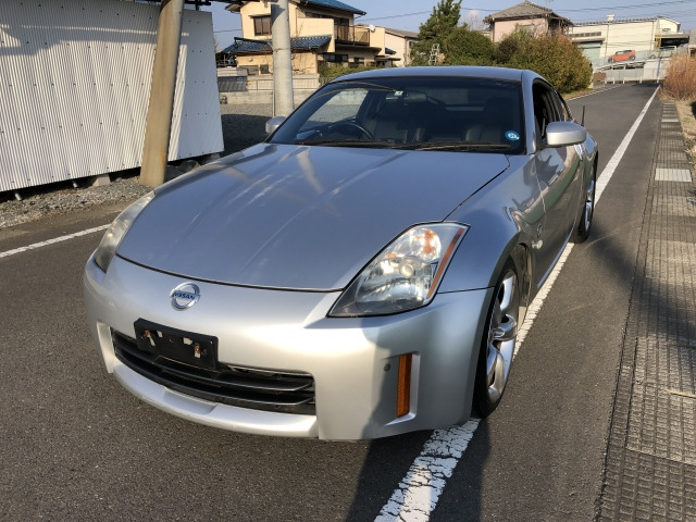 中古車 日産 フェアレディz 3 5 Z33 2年車検付き の中古車詳細 68 000km シルバー 群馬県 55万円 中古車情報 中古車 検索なら 車選びドットコム 車選び Com