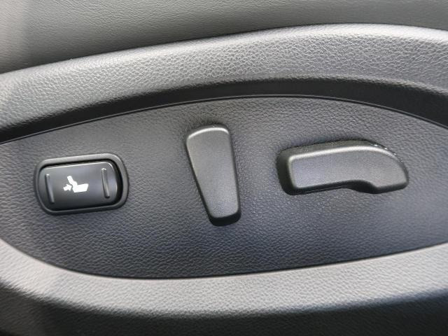 中古車 日産 スカイラインクロスオーバー 3 7 370gt タイプp の中古車詳細 33 250km スーパーブラック 愛知県 159 9万円 中古車情報 中古車検索なら 車選びドットコム 車選び Com