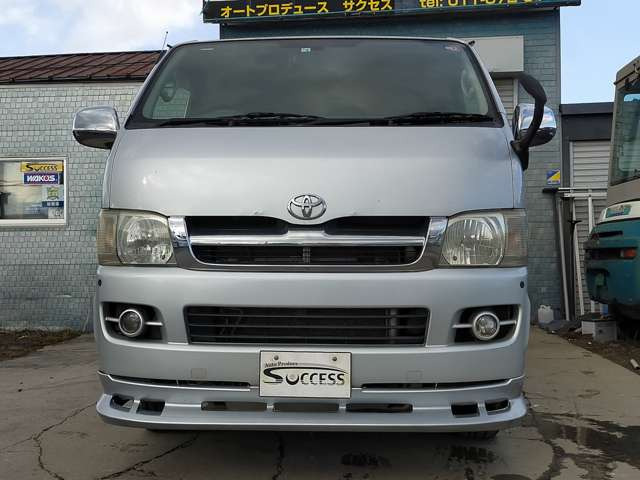 中古車 トヨタ ハイエースバン 2 5 スーパーgl ロング ディーゼル 4wd 本州仕入れ 純正ナビ Fスポイラー の中古車詳細 224 000km シルバー 北海道 118万円 中古車情報 中古車検索なら 車選びドットコム 車選び Com
