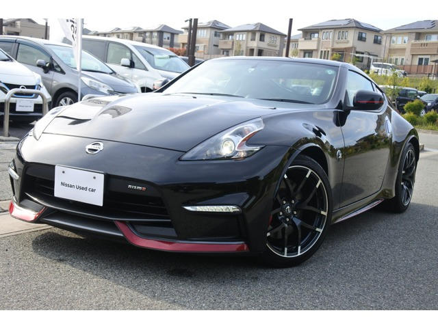 中古車 日産 フェアレディz 3 7 Nismo の中古車詳細 9 000km ブラックパール 奈良県 465 8万円 中古車情報 中古車検索なら 車選びドットコム 車選び Com