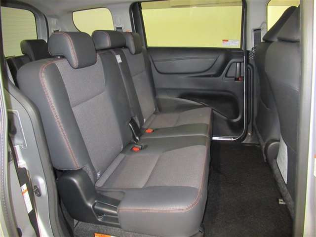 中古車 トヨタ シエンタ ハイブリッド 1 5 G クエロ の中古車詳細 000km シルバーメタリック 大阪府 179万円 中古車 情報 中古車検索なら 車選びドットコム 車選び Com 中古車 トヨタ シエンタ ハイブリッド 1 5 G クエロ の中古車詳細 000km シルバーメタリック 大阪府 179万円 中古車 情報 中古車検索なら 車選びドットコム 車選び Com