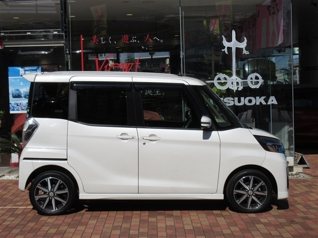 中古車 日産 デイズルークス ハイウェイスター Gターボ 両電動スライドドア15awメモリナビ地デジ の中古車詳細 23 000km ホワイト 神奈川県 139万円 中古車情報 中古車検索なら 車選びドットコム 車選び Com