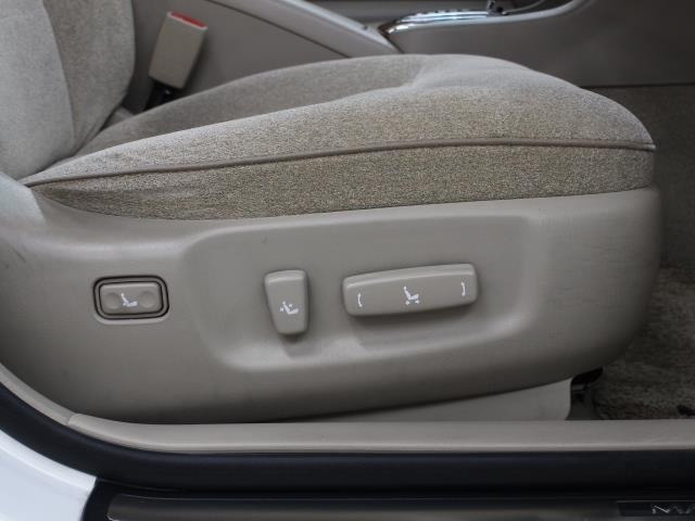 中古車 トヨタ マークii 2 5 グランデ リミテッド ナビパッケージ の中古車詳細 132 000km パールメタリック 兵庫県 15 2万円 中古車情報 中古車検索なら 車選びドットコム 車選び Com