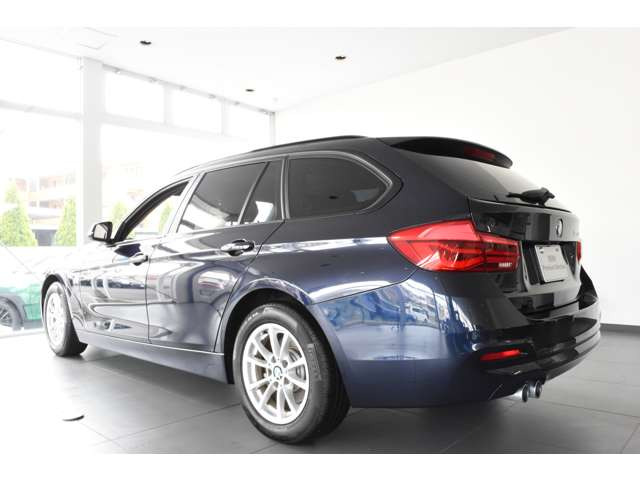 中古車 Bmw 3dツーリング の中古車詳細 44 000km ダークブルー 千葉県 239 9万円 中古車情報 中古車検索なら 車 選びドットコム 車選び Com