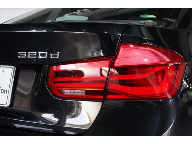 中古車 Bmw 3d の中古車詳細 21 000km ブラック 東京都 230万円 中古車情報 中古車検索なら 車選びドットコム 車 選び Com