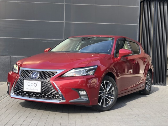中古車 レクサス Ct0h バージョン L の中古車詳細 11 000km レッドメタリック 長野県 348万円 中古車情報 中古車 検索なら 車選びドットコム 車選び Com
