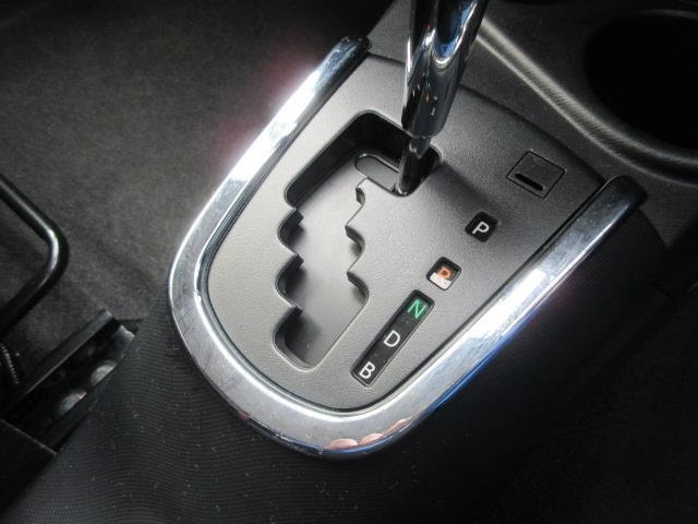 中古車 トヨタ アクア 1 5 S スタイルブラック の中古車詳細 13 000km ブラックメタリック 大阪府 119万円 中古車 情報 中古車検索なら 車選びドットコム 車選び Com