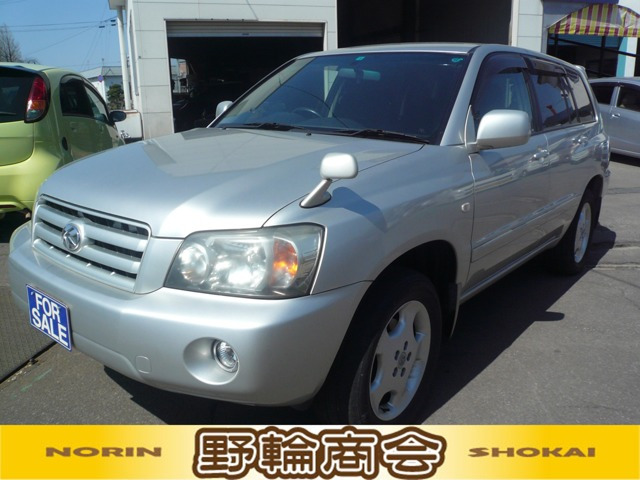 中古車 トヨタ クルーガー 2 4 S Four 4wd の中古車詳細 53 000km シルバー 青森県 74 8万円 中古車情報 中古車検索なら 車選びドットコム 車選び Com