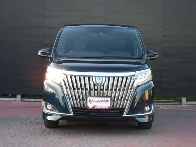 中古車 トヨタ エスクァイアハイブリッド 1 8 Gi の中古車詳細 18 000km ブラックグリーンメタリック 埼玉県 245 3万円 中古車情報 中古車検索なら 車選びドットコム 車選び Com