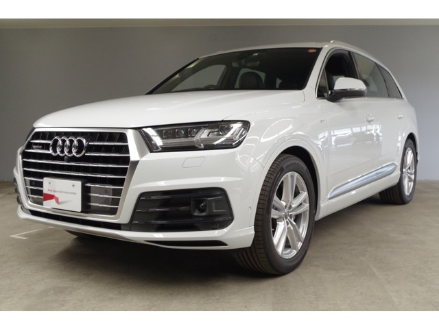 中古車 アウディ Q7 45 Tfsi クワトロ Sラインパッケージ 4wd の中古車詳細 14 000km ホワイト 千葉県 580万円 中古車情報 中古車検索なら 車選びドットコム 車選び Com