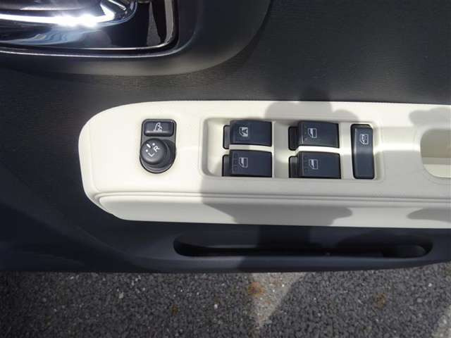 中古車 ダイハツ ミラココア プラス X スペシャルコーデ の中古車詳細 29 000km ライトブルーメタリック 群馬県 106万円 中古車情報 中古車検索なら 車選びドットコム 車選び Com