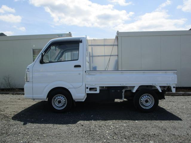 中古車 スズキ キャリイ 大阪府限定車 Ac の中古車詳細 77 100km ホワイト 愛媛県 48万円 中古車情報 中古車検索なら 車 選びドットコム 車選び Com