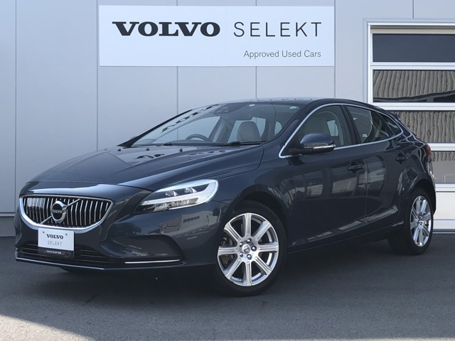 中古車 ボルボ V40 D4 インスクリプション ディーゼル の中古車詳細 36 000km ダークブルー 山梨県 248万円 中古車 情報 中古車検索なら 車選びドットコム 車選び Com