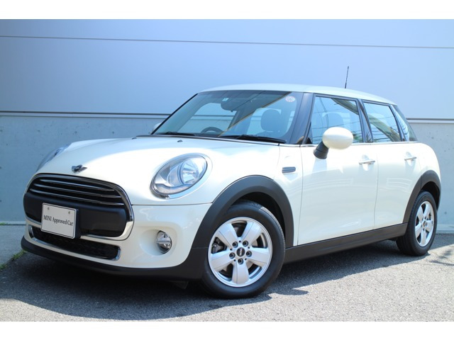 中古車 Bmw ミニ ワン 5ドア Dct の中古車詳細 21 000km ホワイトホワイトホワイト 岡山県 215万円 中古車情報 中古車検索なら 車選びドットコム 車選び Com
