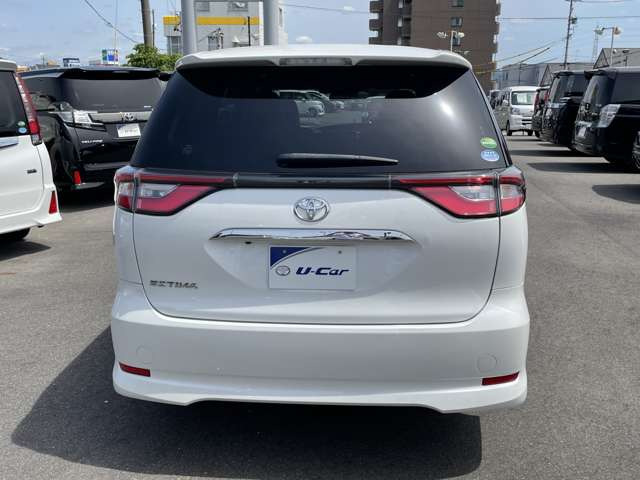 中古車 トヨタ エスティマ 2 4 アエラス プレミアム 4wd の中古車詳細 48 000km ホワイトパール 岐阜県 258万円 中古 車情報 中古車検索なら 車選びドットコム 車選び Com