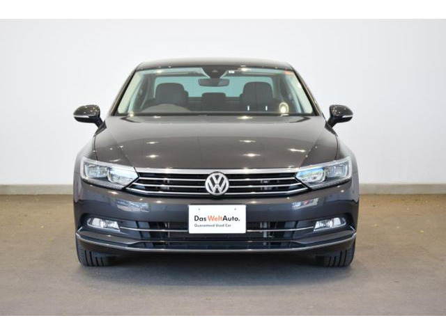 中古車 フォルクスワーゲン パサート Tdi エレガンスライン ディーゼル の中古車詳細 19 000km グレー 宮城県 268万円 中古車情報 中古車検索なら 車選びドットコム 車選び Com