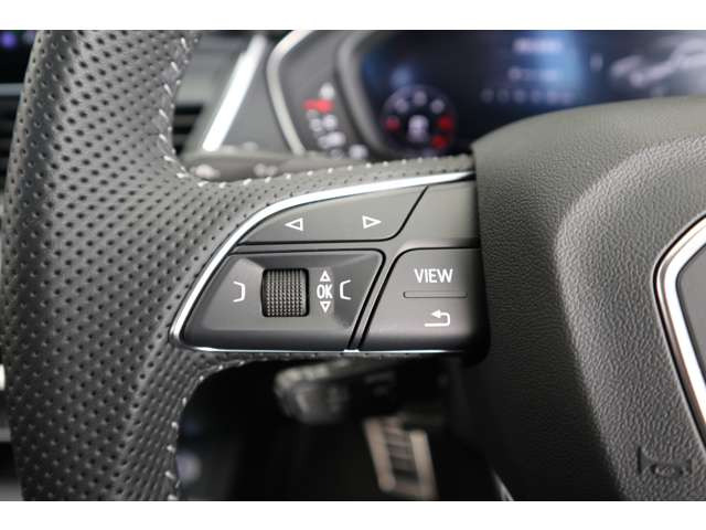 中古車 アウディ Q5 40 Tdi クワトロ スポーツ Sラインパッケージ ディーゼル 4wd の中古車詳細 3 000km ダークブルーメタリック 徳島県 578万円 中古車情報 中古車検索なら 車選びドットコム 車選び Com