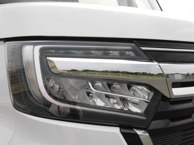 中古車 ホンダ N Boxカスタム L の中古車詳細 1 000km ホワイトパール 福岡県 198 8万円 中古車情報 中古車検索なら 車選びドットコム 車選び Com