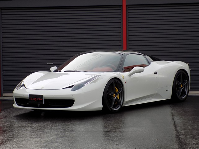 中古車 フェラーリ 458スパイダー F1 Dct D車 パワクラマフラー カーボンledステア の中古車詳細 24 000km ホワイト 大分県 価格応談 中古車情報 中古車検索なら 車選びドットコム 車選び Com