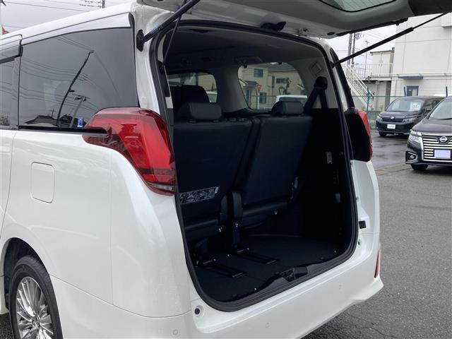 中古車 トヨタ アルファードハイブリッド 2 4 Sr Cパッケージ 4wd 4wd 本革シート の中古車詳細 15 000km ホワイトパールクリスタルシャイン 東京都 478 8万円 中古車情報 中古車検索なら 車選びドットコム 車選び Com