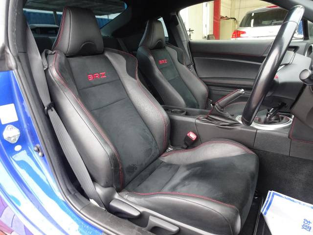 中古車 スバル Brz 2 0 S の中古車詳細 57 770km Wrブルー パール 愛知県 239 9万円 中古車情報 中古車 検索なら 車選びドットコム 車選び Com