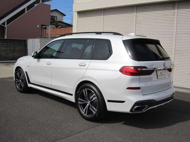 中古車 Bmw X7 Xドライブ35d Mスポーツ ディーゼル 4wd の中古車詳細 2 000km ホワイト 福島県 1 178万円 中古車情報 中古車検索なら 車選びドットコム 車選び Com
