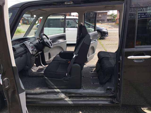 中古車 ダイハツ タントカスタム X の中古車詳細 126 000km ブラック 新潟県 24 8万円 中古車情報 中古車検索なら 車 選びドットコム 車選び Com