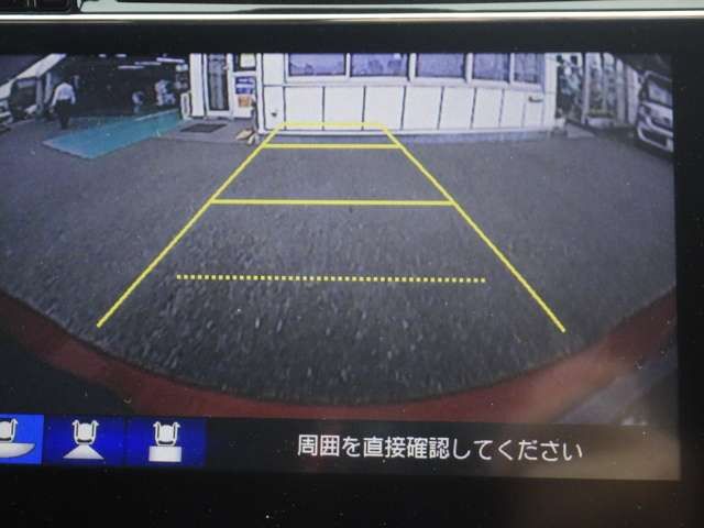 中古車 ホンダ グレイス 1 5 Lx の中古車詳細 6 000km レッド 三重県 118万円 中古車情報 中古車検索なら 車 選びドットコム 車選び Com